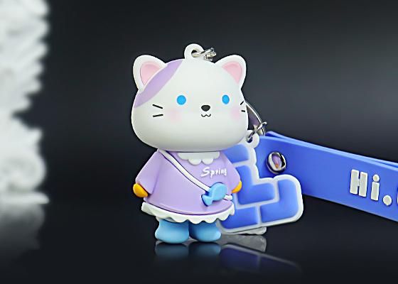 KT猫立体公仔软胶钥匙扣定制
