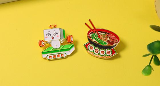 知道金属徽章定制大概多少钱吗？
