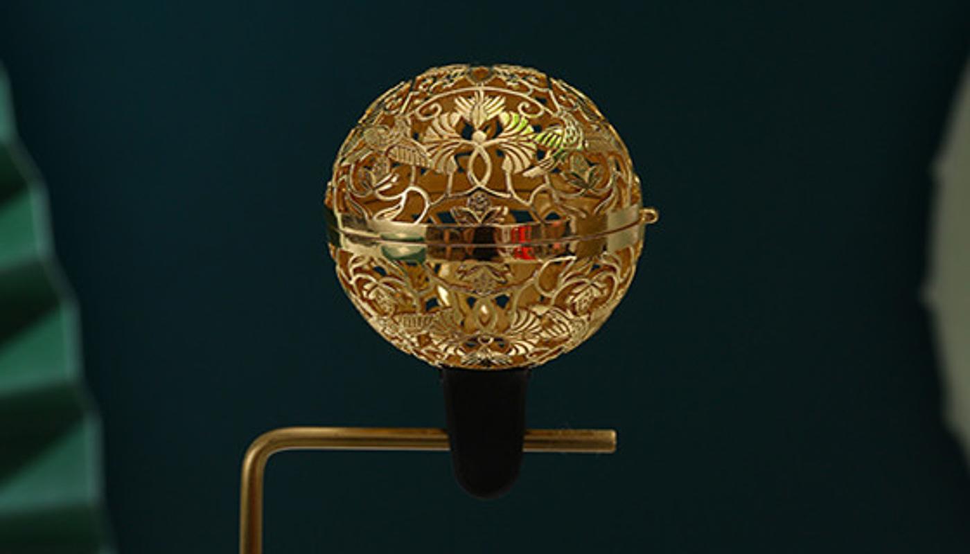962-18.jpg