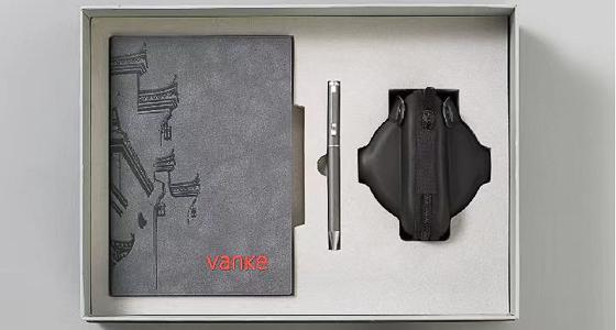 有哪些因素影响建筑文创产品的价格？