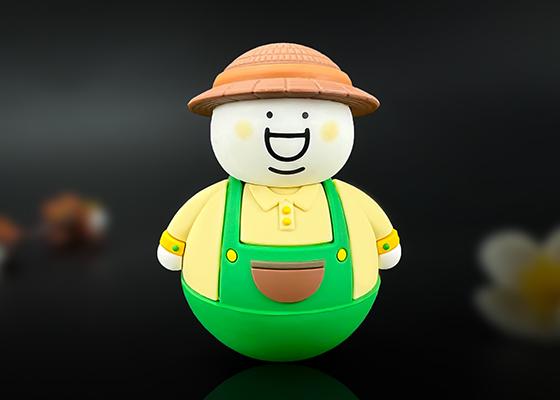 不倒翁软胶公仔摆件定制
