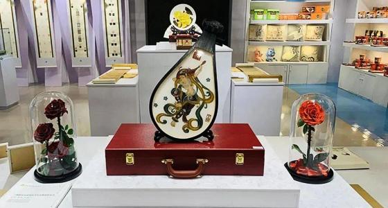 衍生品订制网站有哪些特点？