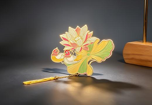 荷花金属书签定制